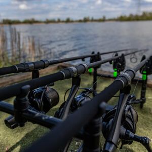 La Fox Horizon X5-S 13ft 3.75lb Full Shrink representa una evolución impresionante de la conocida serie Horizon X5,blank de carbono ultra alto.