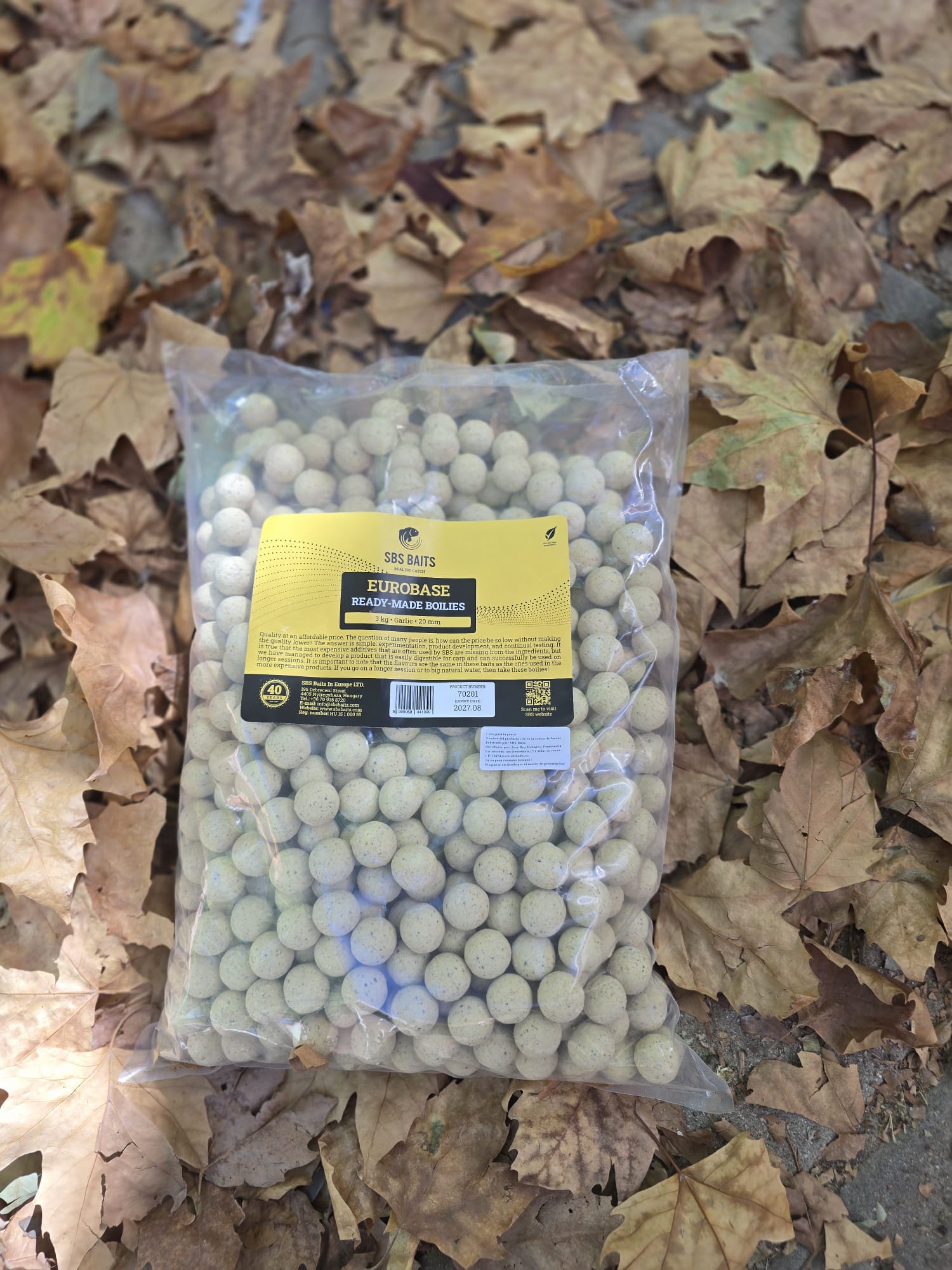 SBS EuroBase Ready-Made Boilies Garlic Soluble 20mm 3kg