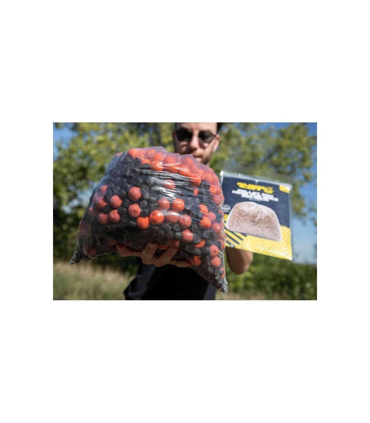 Las Black Cat Pellet Pro Mega PVA Bags 30x40cm han sido diseñadas pensando en los pescadores que buscan máxima eficacia y precisión en sus lanzamientos