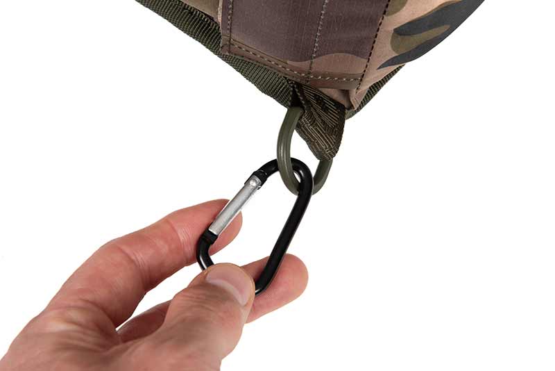 Fox Moqueta Camolite Welded Flat es una moqueta de alta protección diseñada para garantizar el máximo cuidado de las carpas durante su manipulación