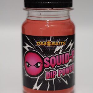 El DsaBaits Dip Power Squid P es un líquido atrayente de alta concentración diseñado para despertar el apetito de las carpas más exigentes.