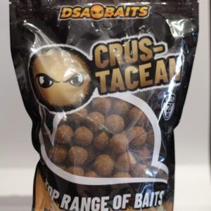 Los DsaBaits Boilies Crustacean 900g representan la esencia más pura del alimento natural de las carpas. (krill, cangrejo y pescado).