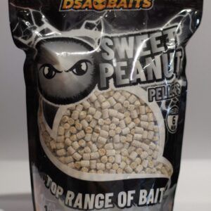 Los DsaBaits Pellets Sweet Peanut 6mm para atraer de forma eficaz a carpas, barbos y ciprínidos que responden especialmente bien a los sabores dulces