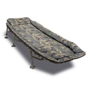 El Solar Tackle Bedchair UnderCover Camo ofrece el equilibrio perfecto entre comodidad, practicidad y resistencia, convirtiéndose en una opción ideal.