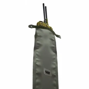 La Solar Tackle Funda para Sacadera solución práctica, ligera y duradera diseñada para proteger tu sacadera durante el transporte y el almacenamiento.