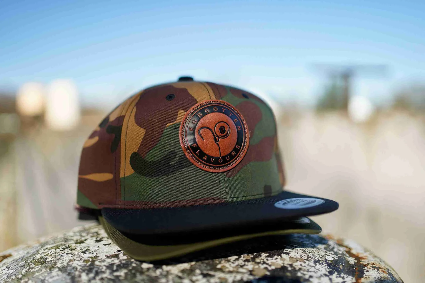 Forgotten Flavours Gorra Camo Top Black