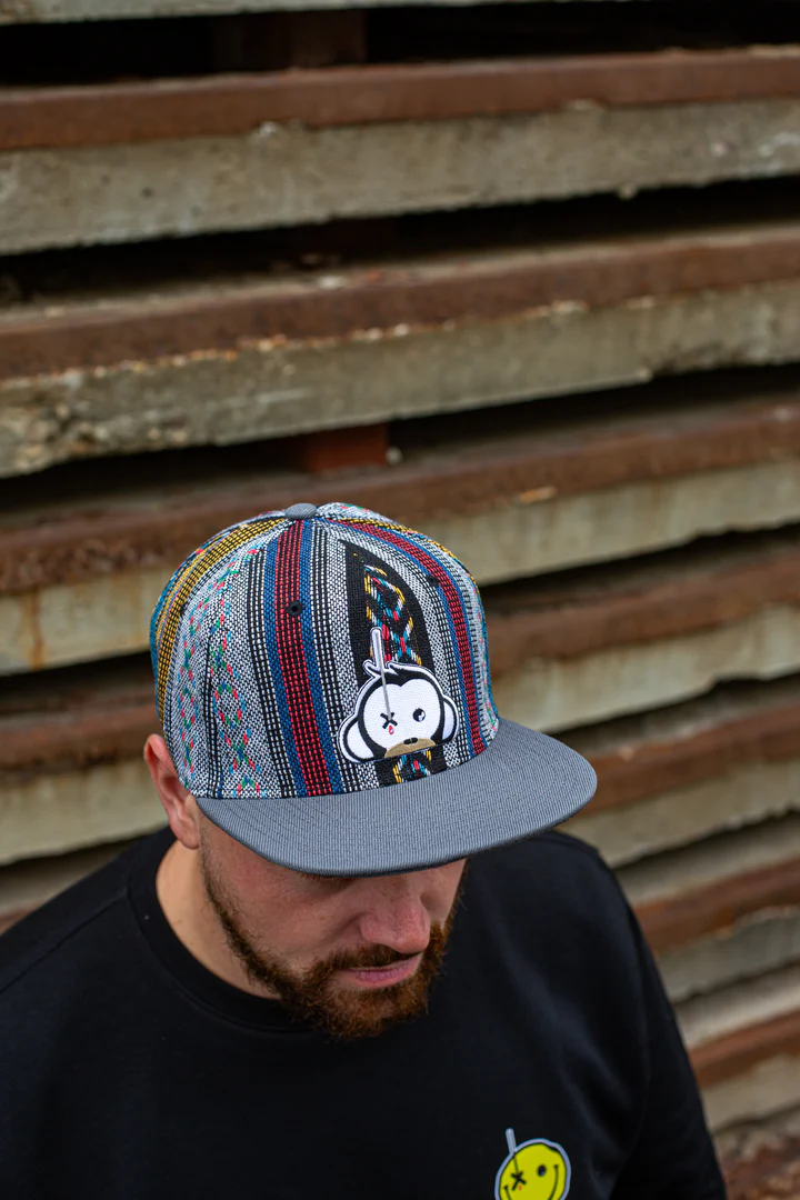 Monkey Climber Logo Patch Snapback Aztec with Grey Brim (USA) - Imagen 2