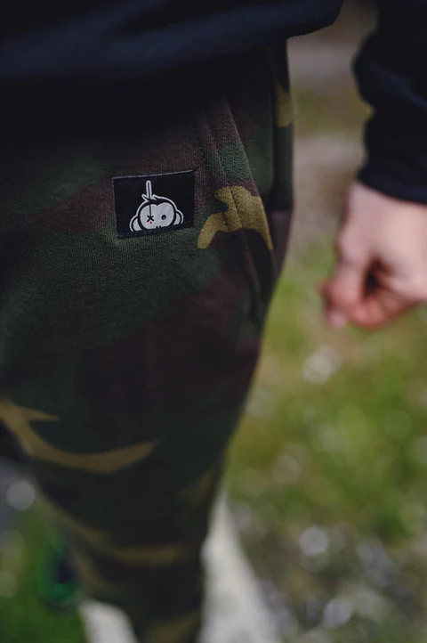 Monkey Climber Pantalones deportivos Carp Shaka Camuflaje Talla XL - Imagen 2