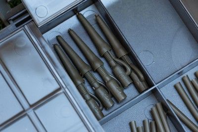 Korda - Essentials Lead Clips & Tail Rubbers - Imagen 2