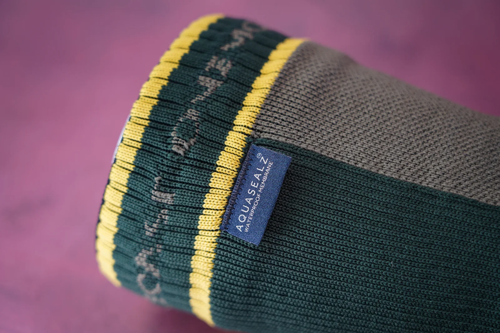 One More Cast Grand Adventure Waterproof Cold Weather Sock (Grande-Extragande) - Imagen 6