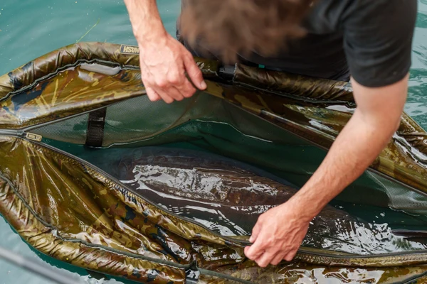 Nash Carp Care Easy Float Retainer Sling Camo - Imagen 3